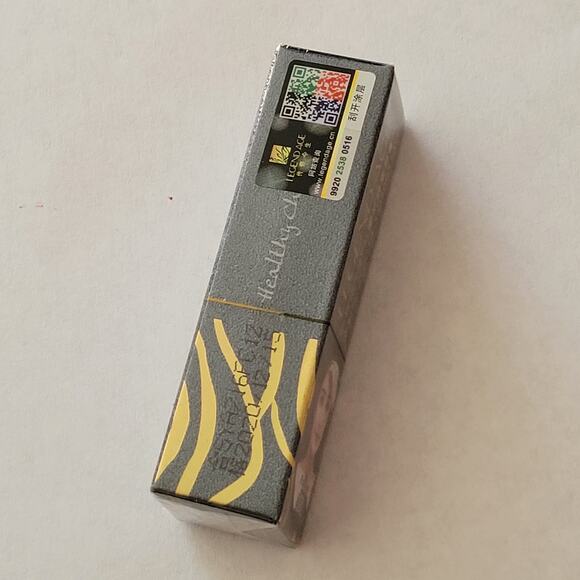 Legend Age Healthy Cherry Lipstick Natural Lip Balm / Mask. New, sealed - Picture 3 of 10